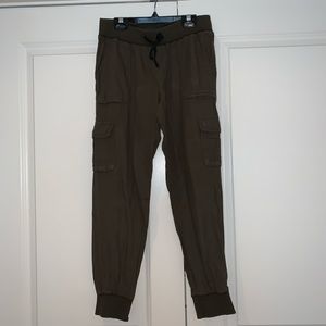 Army Green Cargo Pants, Aritzia, Size XS
